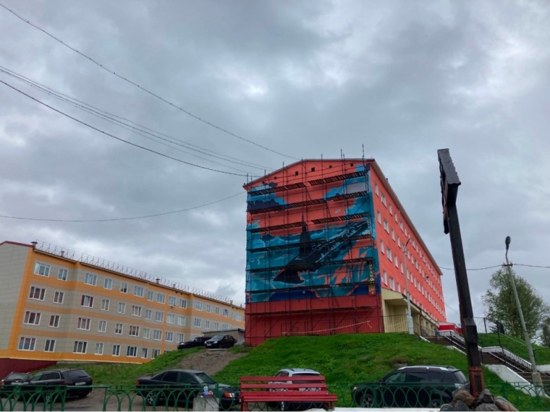 Rosja. W bazie okrętów podwodnych namalowano okręt... amerykański - GospodarkaMorska.pl