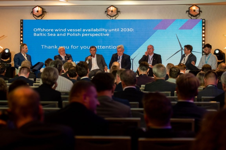 Nowy raport PSEW i WindEurope: dostępność statków dla offshore - GospodarkaMorska.pl