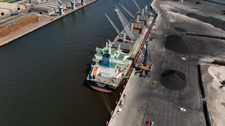 [WIDEO, FOTO] Port Gdańsk – 5 km nowych i zmodernizowanych nabrzeży już w eksploatacji - GospodarkaMorska.pl