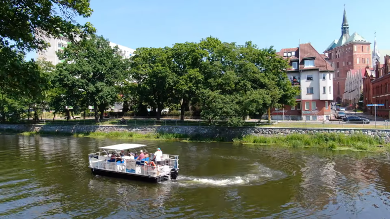 Portowy Tramwaj Wodny w Kołobrzegu już czeka na turystów [WIDEO] - GospodarkaMorska.pl