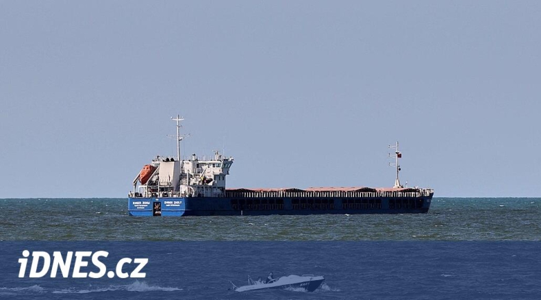 Turcja. Rosyjski statek przewożący ukraińskie zboże zatrzymany przez tureckich celników - GospodarkaMorska.pl