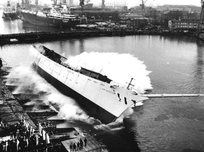 40-lecie Daru Młodzieży. Jaką rolę w historii fregaty pełnił PRS? - GospodarkaMorska.pl