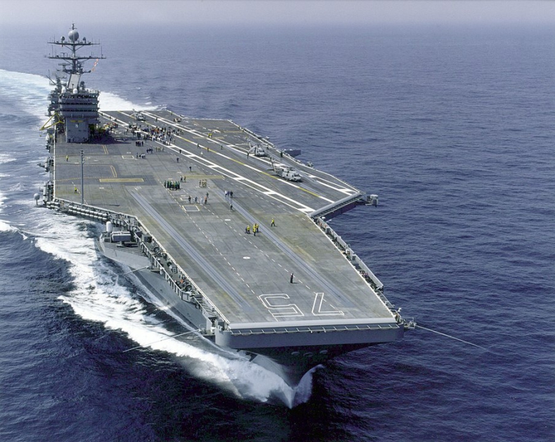Hiszpania. Na Baleary dotarł amerykański lotniskowiec USS Harry S. Truman z 6000 żołnierzy - GospodarkaMorska.pl