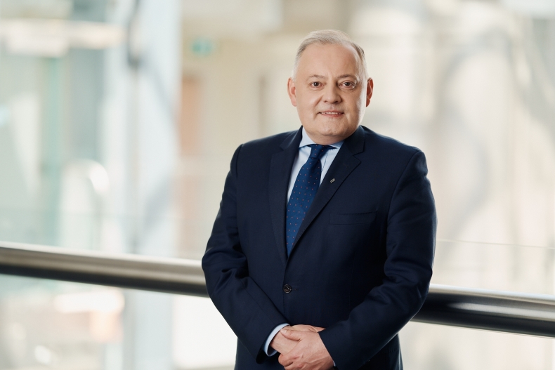 PGE zamierza zbudować w Żarnowcu magazyn energii elektrycznej o mocy co najmniej 200 MW - GospodarkaMorska.pl