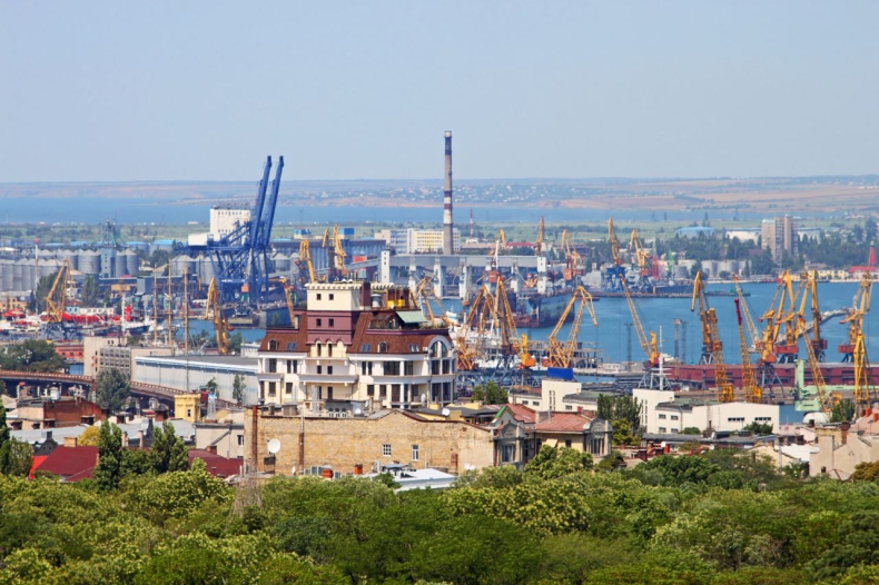 Najbliższe dni pokażą, czy umowa ws. wznowienia pracy portów to blef Rosji - powiedział Ardanowski - GospodarkaMorska.pl