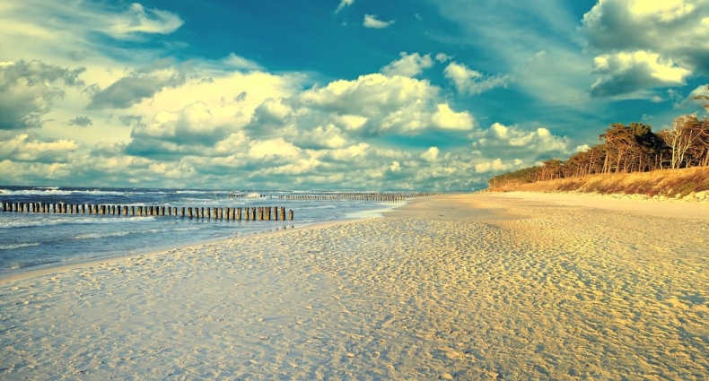 Pomorskie. We wszystkich kąpieliskach woda jest zdatna do kąpieli - GospodarkaMorska.pl