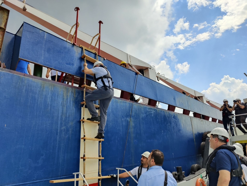 W Stambule zakończono inspekcję statku przewożącego ukraińską kukurydzę - GospodarkaMorska.pl