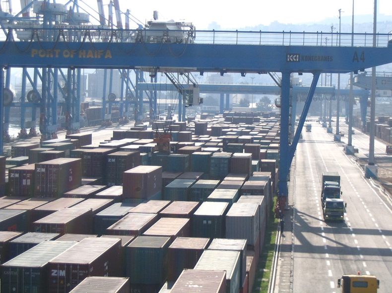 Hindusi kupują port w Izraelu, celują w Europę - GospodarkaMorska.pl