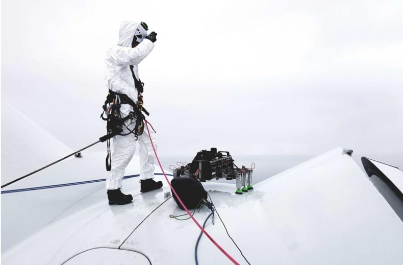 Pełzający po turbinach BladeBUG pomoże zaoszczędzić sektorowi offshore 250 milionów funtów rocznie - GospodarkaMorska.pl