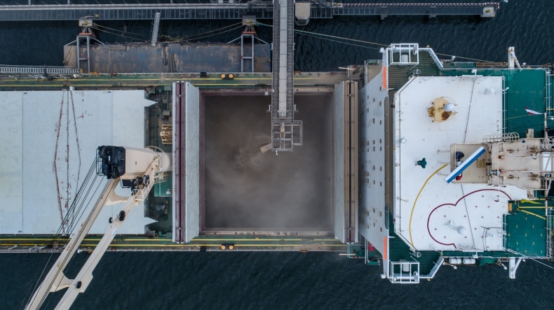 Pierwszy statek z ukraińskim zbożem wpłynął do portu Tartus w Syrii - GospodarkaMorska.pl