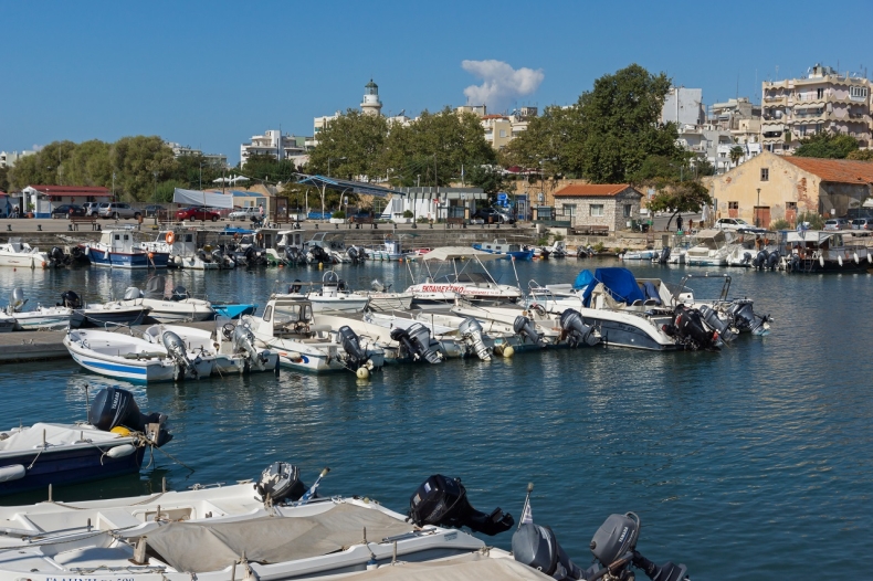 "NYT": powiązane z Rosją firmy starają się o zakup kluczowego dla NATO portu w Grecji - GospodarkaMorska.pl