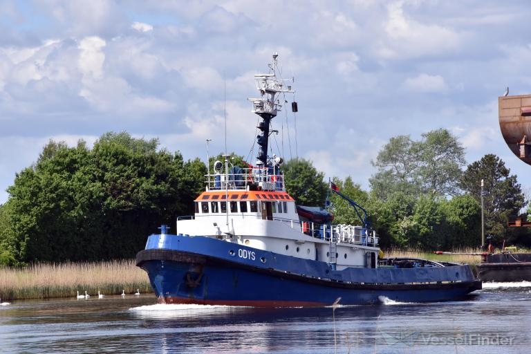 Zatonął dźwig portowy pomiędzy Łebą a Ustką - GospodarkaMorska.pl
