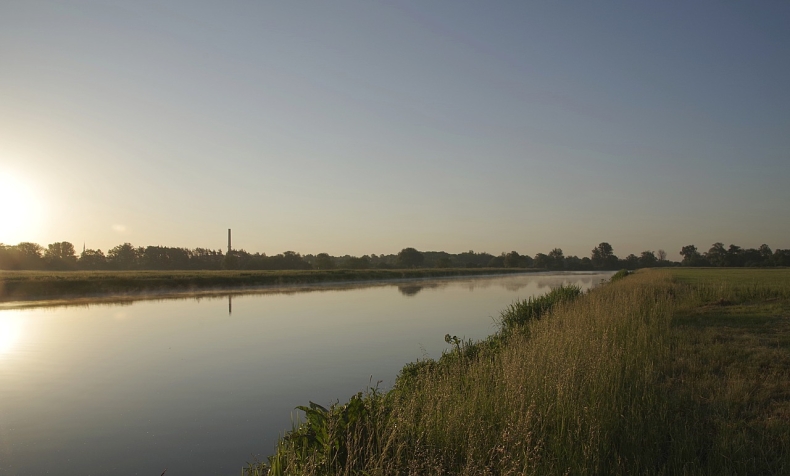 Rzecznik rządu: poczekajmy na finalny raport dotyczący powodów zatrucia Odry - GospodarkaMorska.pl