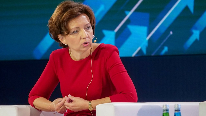 Minister Maląg: musimy chronić firmy, które ucierpiały w związku z sytuacją na Odrze - GospodarkaMorska.pl