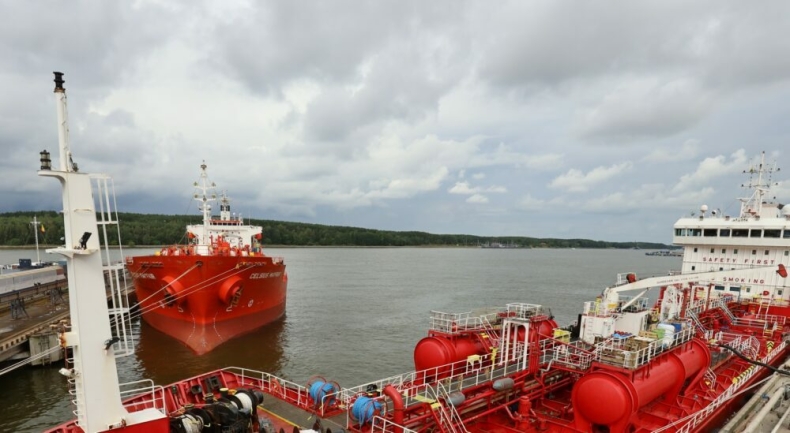 Port w Kłajpedzie wspiera Ukrainę. Z portu wypłynęła duża partia oleju słonecznikowego - GospodarkaMorska.pl