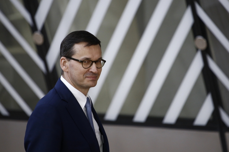 Morawiecki: W długoterminowej perspektywie opowiadam się za wszystkimi strategiami morskich farm wiatrowych, natomiast w tej chwili najważniejsza jest niedroga energia - GospodarkaMorska.pl