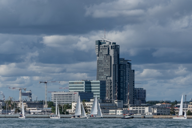 Branża morska się integruje i upamiętnia budowniczego Portu Gdynia [WIDEO, ZDJĘCIA] - GospodarkaMorska.pl