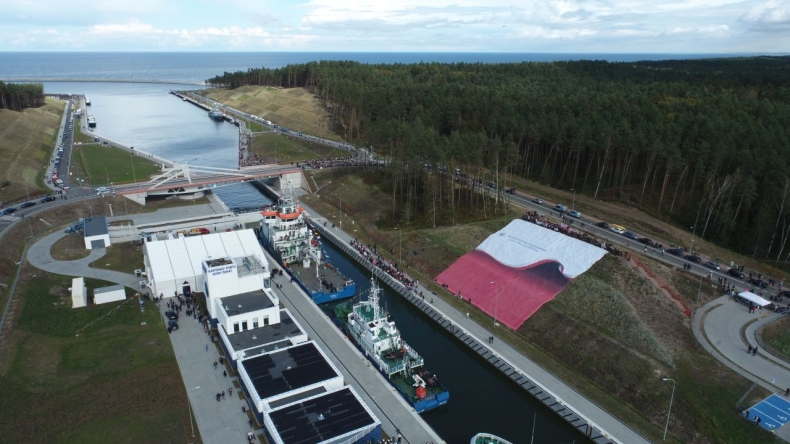 Niemcy. "FAZ": otwarcie kanału przez Mierzeję Wiślaną to dla Polski wolność i niezależność od Rosji - GospodarkaMorska.pl