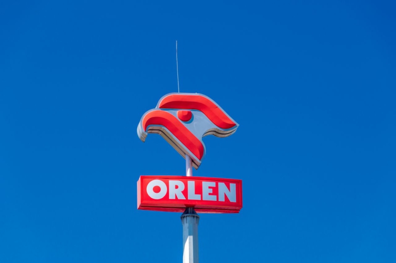 PKN Orlen zakończy w styczniu 2023 r. rebranding stacji przejętych od Lotosu - GospodarkaMorska.pl