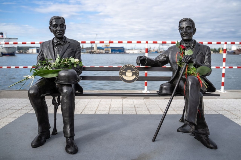 100-lecie Portu Gdynia. Wenda i Kwiatkowski upamiętnieni [WIDEO] - GospodarkaMorska.pl