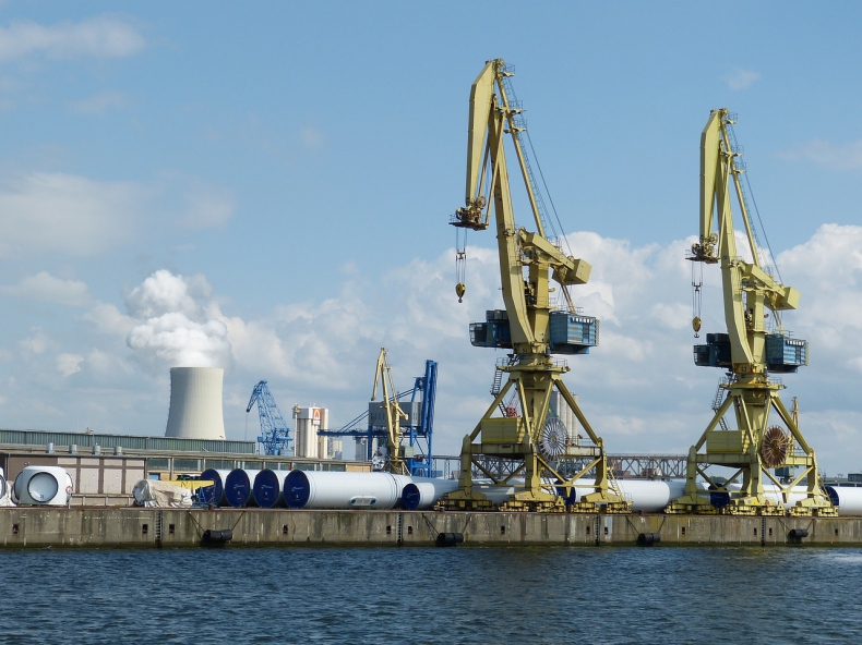Niemcy będą inwestować w porty energetyczne. Na celowniku Rostock i Lubmin - GospodarkaMorska.pl