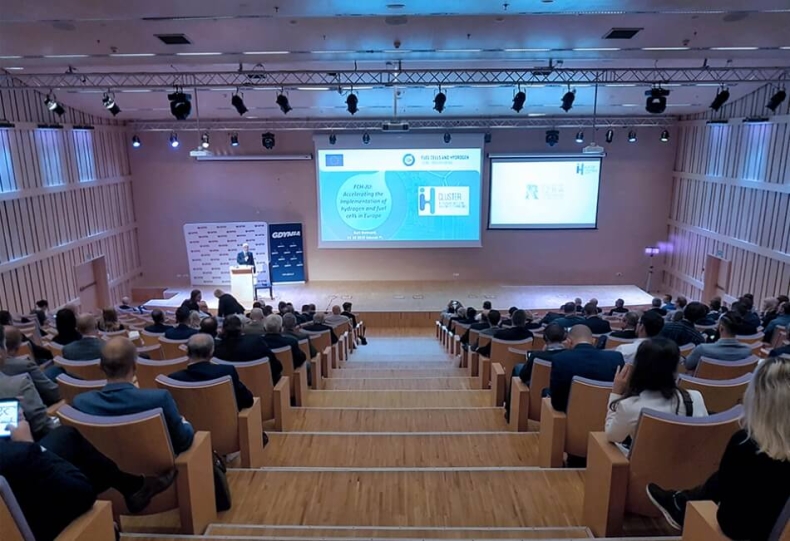 V edycja konferencji wodorowej PCHET - GospodarkaMorska.pl