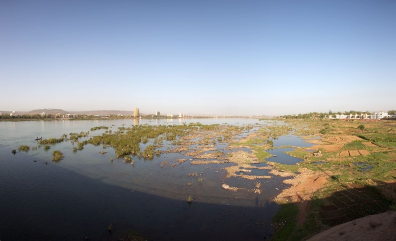 76 osób zginęło w katastrofie łodzi na rzece Niger - GospodarkaMorska.pl