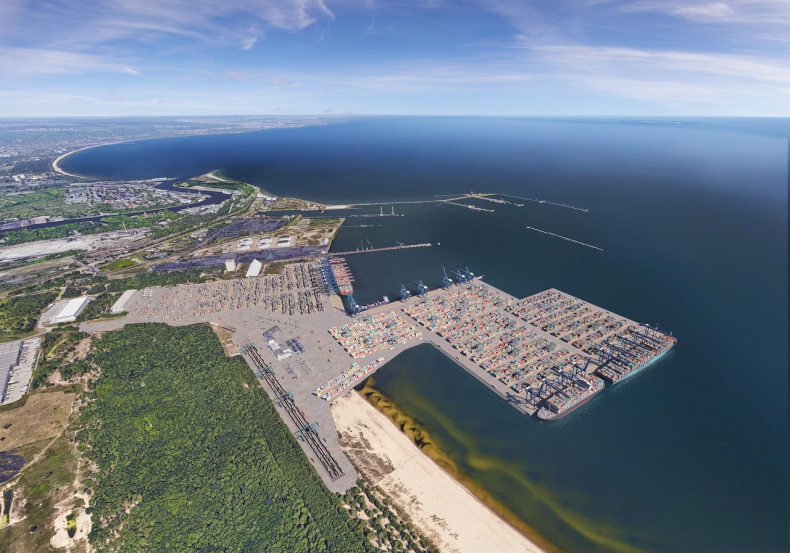 EBOiR pożyczy 100 mln euro na budowę trzeciego terminalu kontenerowego w DCT Gdańsk - GospodarkaMorska.pl