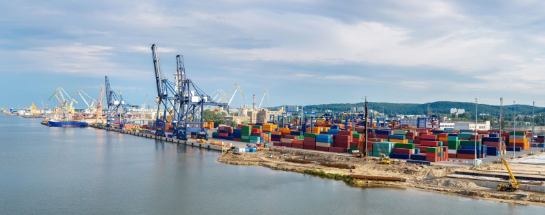 W okresie I-IX w portach przeładowano 83,7 mln ton ładunków, wzrost o 18,5% rdr - GospodarkaMorska.pl