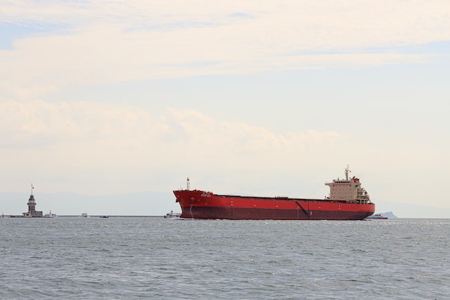 G7 zgadza się na stały limit cen rosyjskiej ropy drogą morską  - GospodarkaMorska.pl