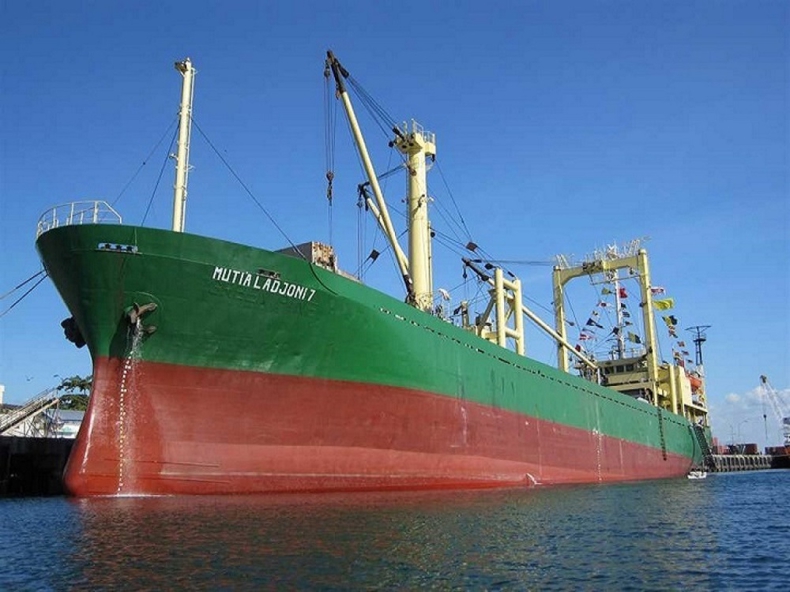Indonezyjski statek towarowy znika u wybrzeży Nowej Gwinei - GospodarkaMorska.pl