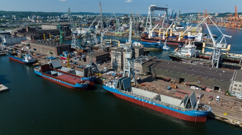 Gdynia. Prokuratura ustala, co było przyczyną śmiertelnego wypadku na terenie stoczni - GospodarkaMorska.pl