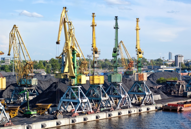 GUS: W październiku w portach przeładowano 12,7 mln ton ładunków, wzrost o 45,5% - GospodarkaMorska.pl