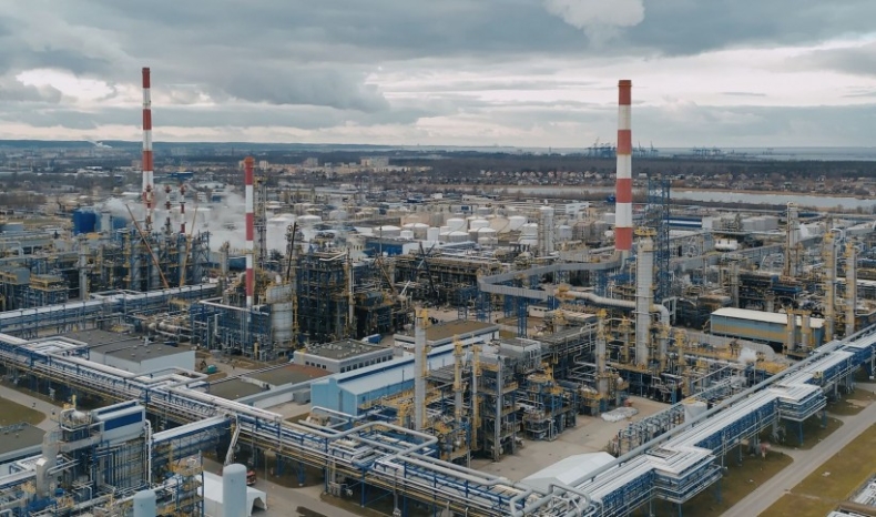 PKN Orlen: 30 proc. udziałów Rafinerii Gdańskiej trafi do Saudi Aramco do 20 grudnia - GospodarkaMorska.pl