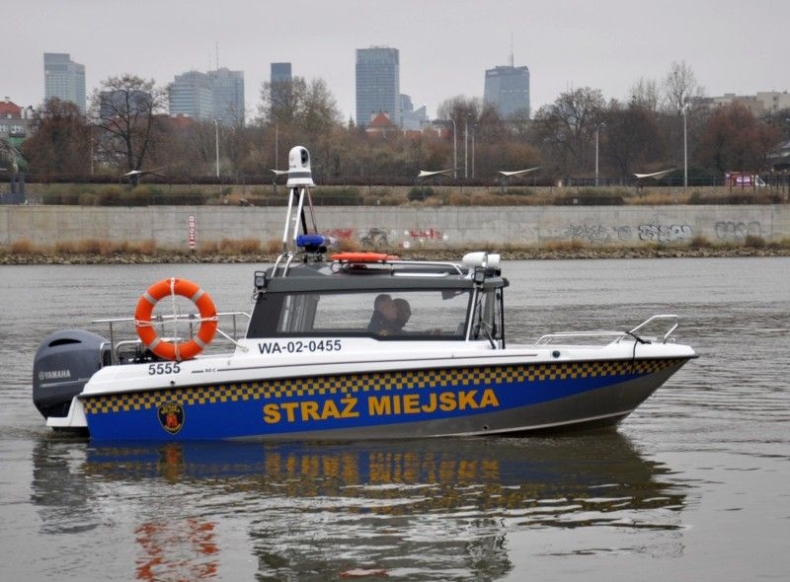 Strażnicy miejscy pokazali łódkę, przez którą zdymisjonowano komendanta - GospodarkaMorska.pl