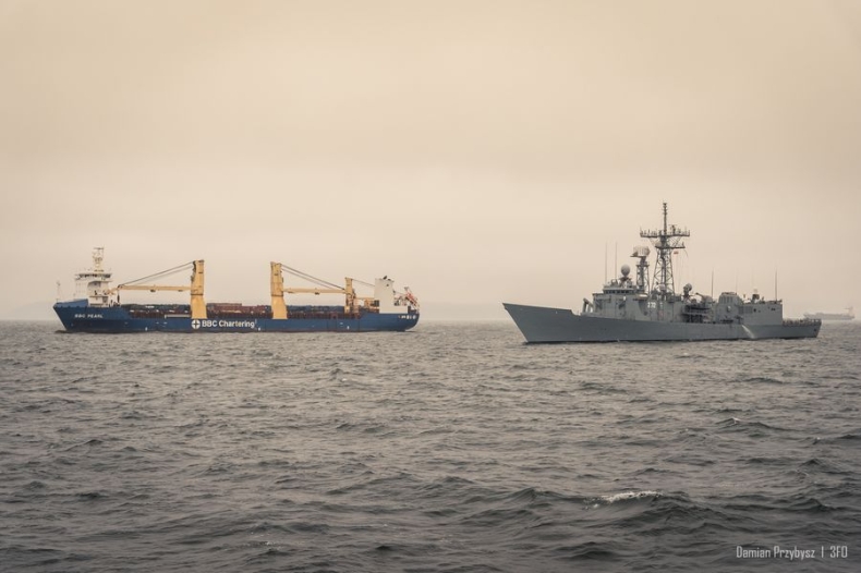 Transport koreańskiej broni do Polski pod eskortą - GospodarkaMorska.pl