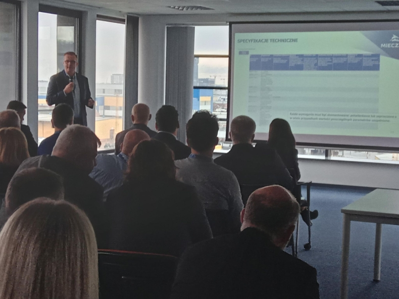 Miecznik Supplier's Day w PGZ Stocznia Wojenna - GospodarkaMorska.pl