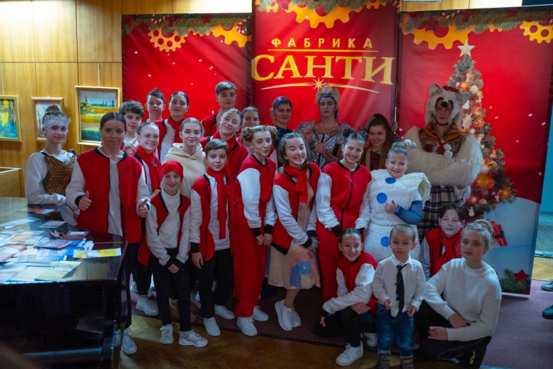 Port Gdańsk wspiera słynny ukraiński musical świąteczny [WIDEO, ZDJĘCIA] - GospodarkaMorska.pl