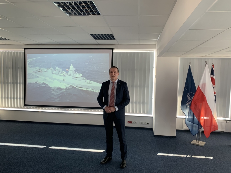 Miecznik kluczem do rozwoju marynarki wojennej i przemysłu stoczniowego - GospodarkaMorska.pl