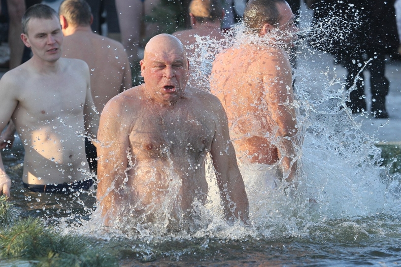 Mors z gdańskiego klubu: kąpiele w zimnej wodzie pozwalają się zrelaksować i odprężyć - GospodarkaMorska.pl