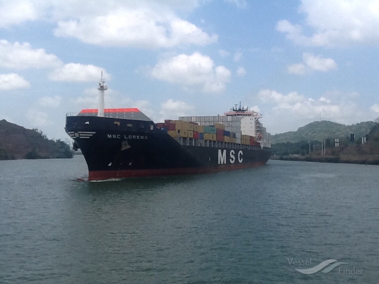 Alarm bombowy w porcie. Ktoś nie chce kontenerowca - GospodarkaMorska.pl