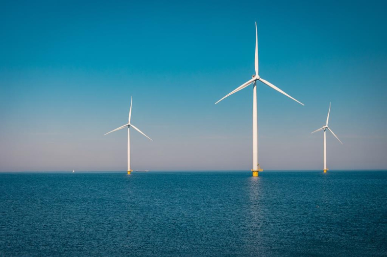 Rząd uwierzył w potencjał wiatru z morza – aukcje na offshore z 5 na 12 GW - GospodarkaMorska.pl