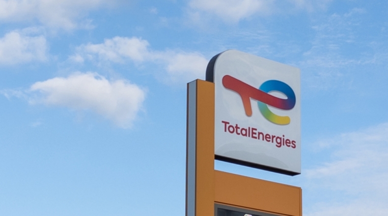 Rafinerie zapowiadają strajki przeciw reformie emerytalnej we Francji - GospodarkaMorska.pl