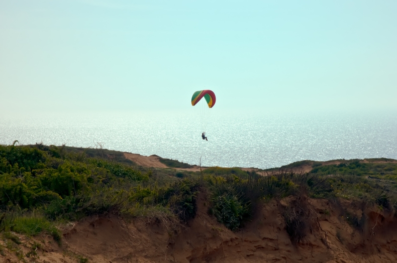 Biegły wyda opinię w śledztwie dotyczącym spadochroniarek, które zginęły w Bałtyku  - GospodarkaMorska.pl