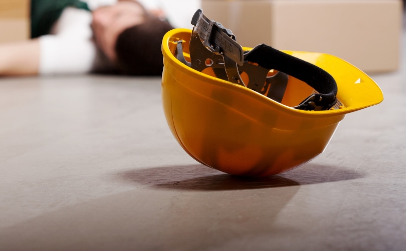 Śmiertelny wypadek w stoczni jachtowej w Gdańsku - GospodarkaMorska.pl