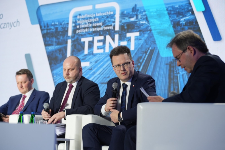 Nowe wyzwania w europejskim transporcie - GospodarkaMorska.pl