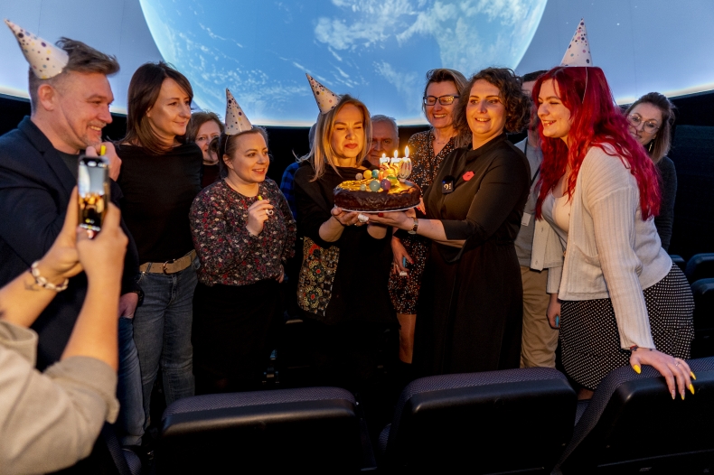 Konkurs Morskiego Centrum Nauki z okazji 550 rocznicy urodzin Mikołaja Kopernika - GospodarkaMorska.pl