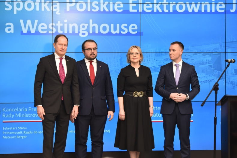 Podpisano umowę na prace przedprojektowe elektrowni jądrowej na Pomorzu - GospodarkaMorska.pl