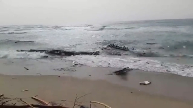 Włochy. Premier apeluje do unijnych instytucji o natychmiastowe działania po katastrofie łodzi z migrantami - GospodarkaMorska.pl