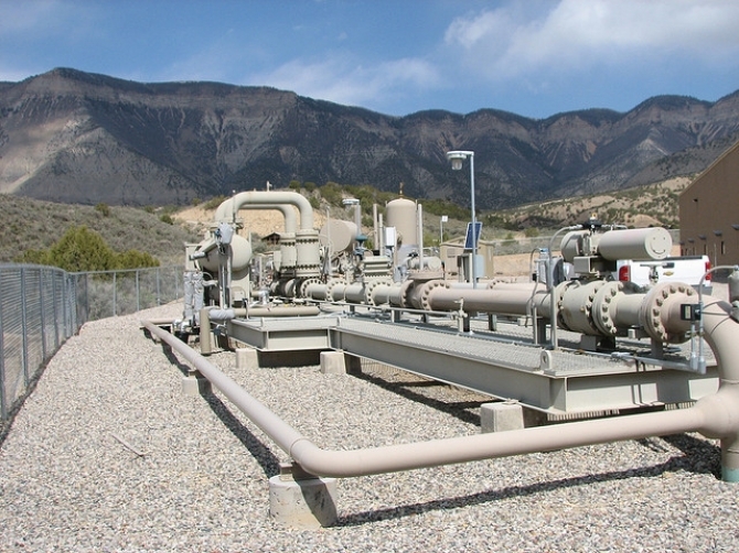 Paliwo promowe: Globalny rynek LNG i naturalnego gazu ziemnego w 2015 roku - GospodarkaMorska.pl